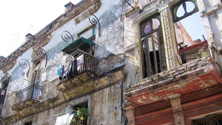 Life At The Margins Central Havana - Tour